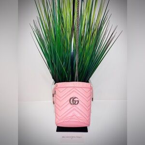 Gucci Pink Chevron Marmont Bucket Bag – Authentic & Stunning